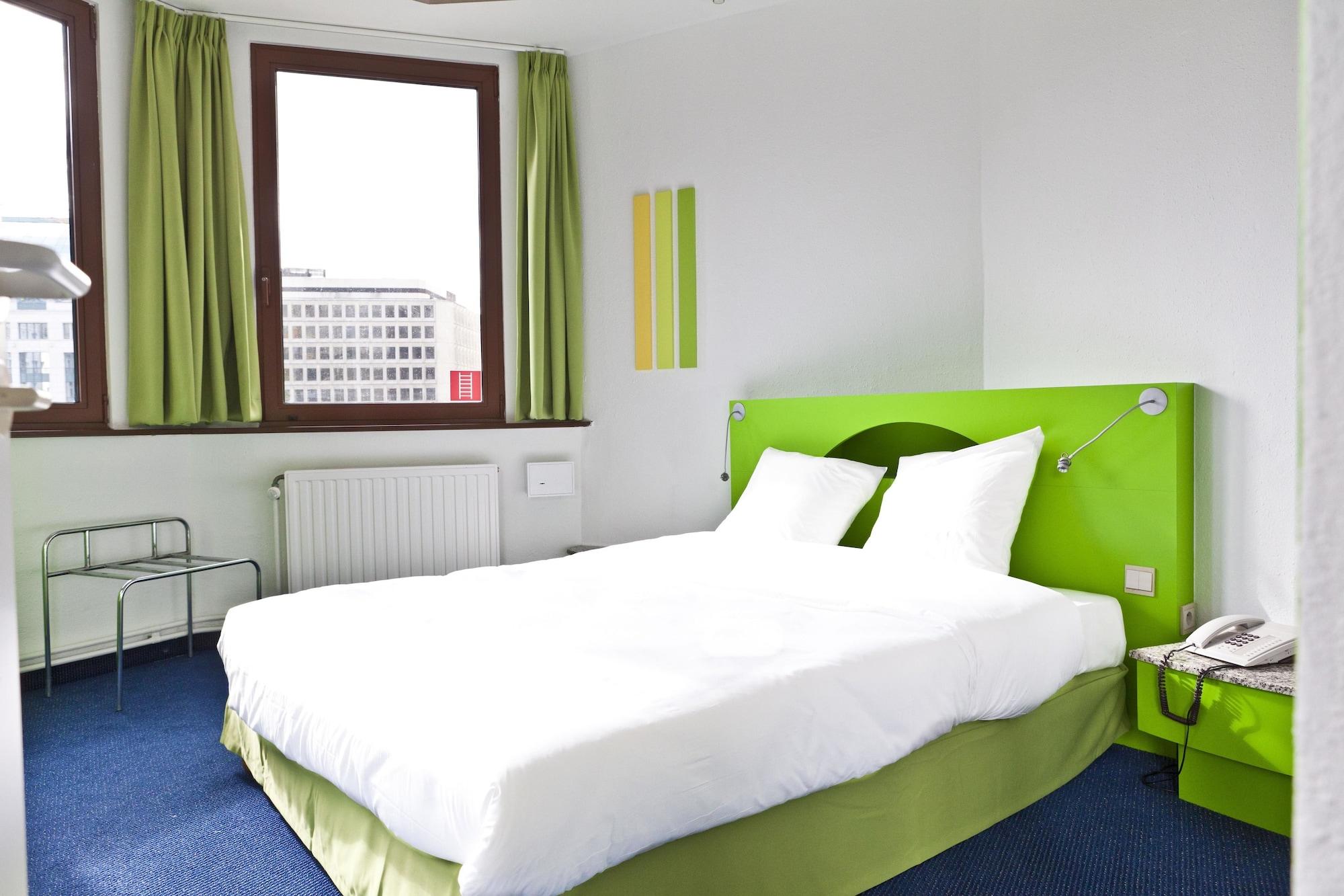 Hotel Siru Brussels Saint-Josse-ten-Noode Quarto foto